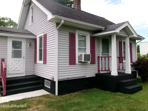 336 Gardinier St, Schenectady, NY 12306 photo 1