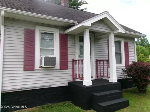 336 Gardinier St, Schenectady, NY 12306 photo 2