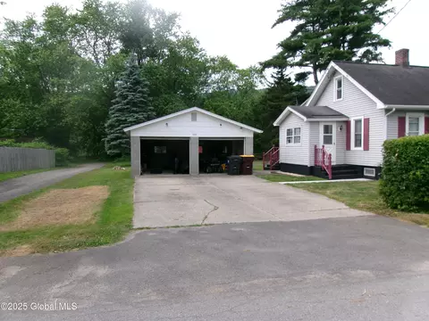 336 Gardinier St, Schenectady, NY 12306 photo 36