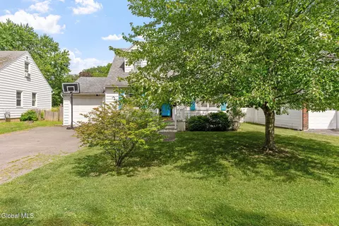 Exterior - 1226 Sumner Ave, Schenectady, NY 12309 photo 2 of 6