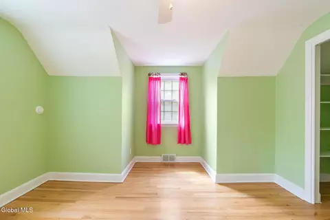 Bedroom - 1226 Sumner Ave, Schenectady, NY 12309 photo 8 of 9