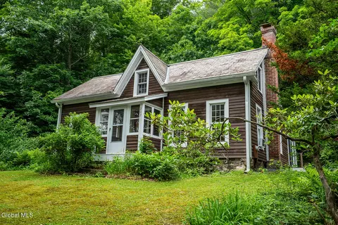 203 Center Rd, Eagle Bridge, NY 12057 photo 7