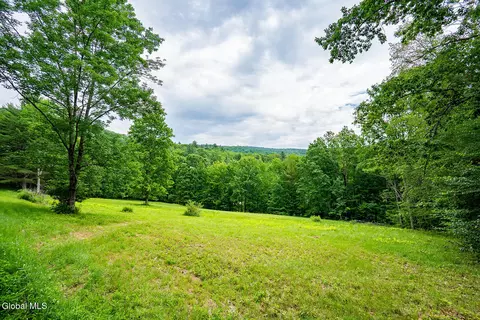 237 Bates Rd, Cambridge, NY 12816 photo 4