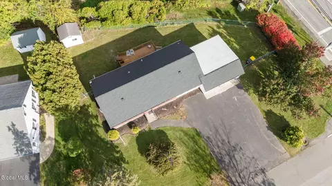 View/Area - 3 Longmeadow Dr, Delmar, NY 12054 photo 2 of 7