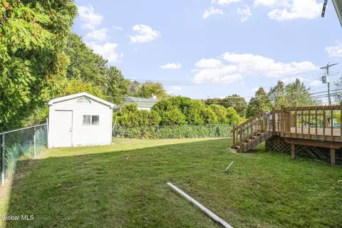 Exterior - 3 Longmeadow Dr, Delmar, NY 12054 photo 8 of 8