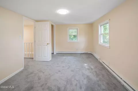 5 Surrey Rd, Glenville, NY 12302 photo 22