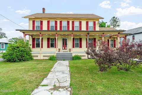 422 Ny Highway 43, Stephentown, NY 12168