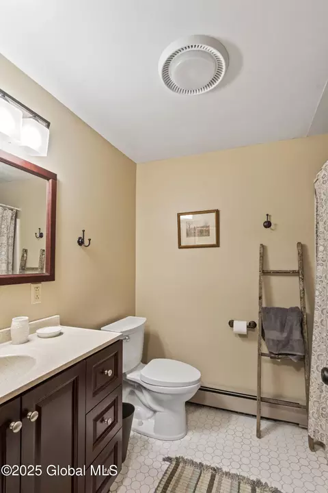 Bath - 66 Schaeffer Rd, Petersburgh, NY 12138 photo 5 of 5
