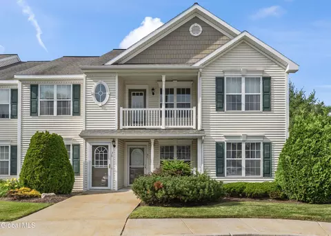 35 Morning Glory Way, Schenectady, NY 12306