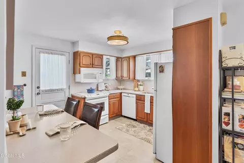 1101 Ardsley Rd, Schenectady, NY 12308 photo 11