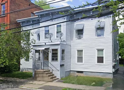 11 Garner St, Cohoes, NY 12047