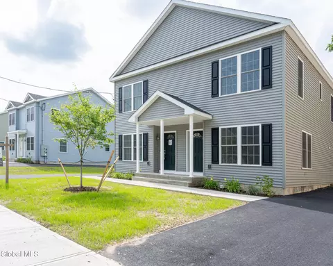 424 Summit Ave, Schenectady, NY 12307