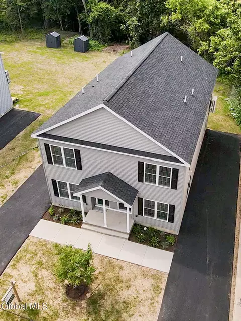 424 Summit Ave, Schenectady, NY 12307 photo 44
