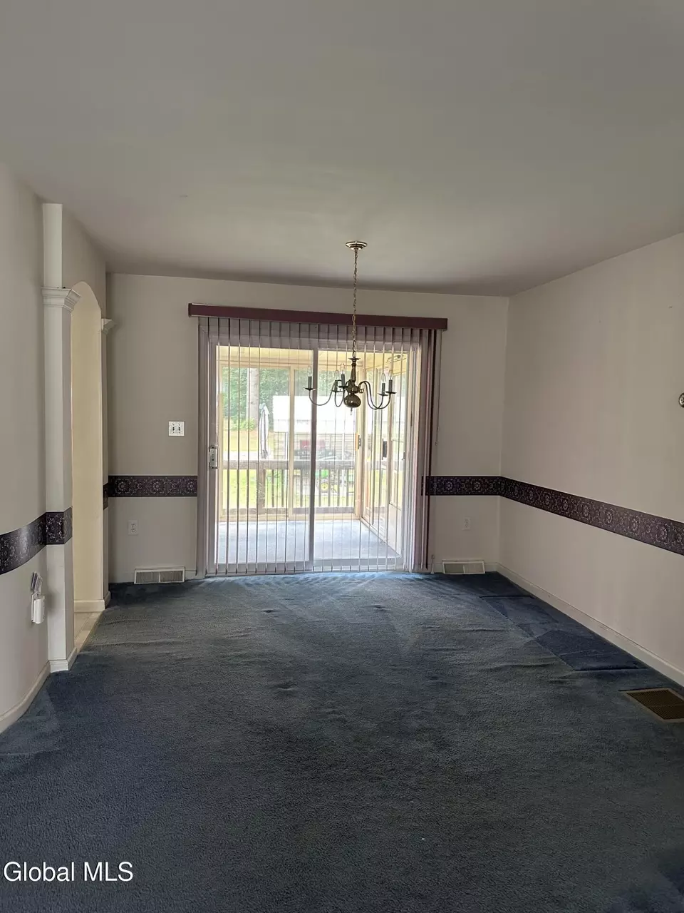 Dining - 455 Luzerne Rd, Queensbury, NY 12804 photo 1 of 2