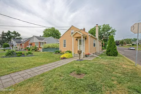Other - 1752 Van Cortland St, Schenectady, NY 12303 photo 3 of 18