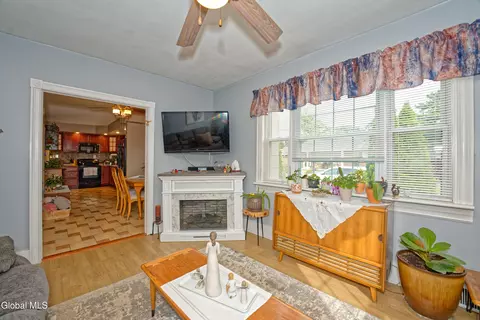 Living - 1752 Van Cortland St, Schenectady, NY 12303 photo 4 of 4