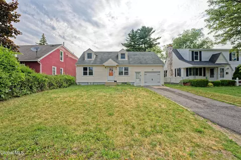 1127 Sunrise Blvd, Schenectady, NY 12306