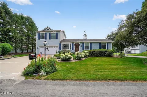 7 Marquette Ave, Latham, NY 12110