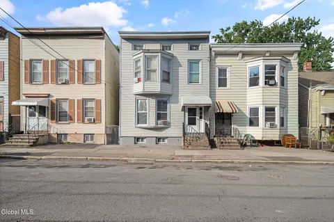 497 3rd St, Albany, NY 12206