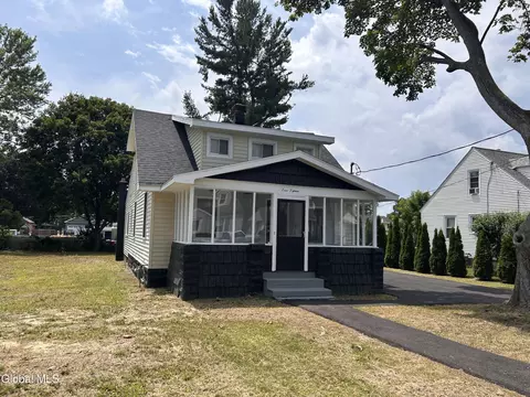 515 Orlinda Ave, Glenville, NY 12302