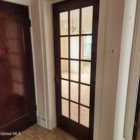 1306 Garner Ave, Schenectady, NY 12309 photo 9