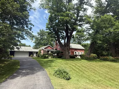 582 Van Patten Rd, Duanesburg, NY 12056