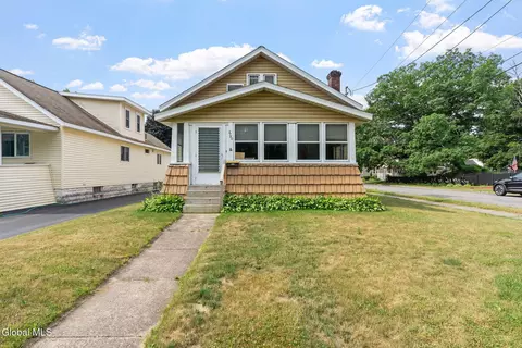 2780 Campbell Ave, Schenectady, NY 12306