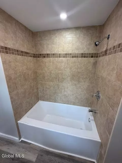 1338 Crane St, Schenectady, NY 12303 photo 20