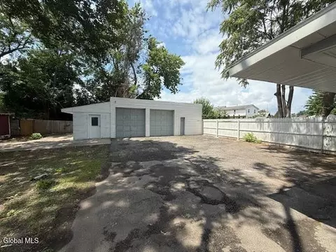1338 Crane St, Schenectady, NY 12303 photo 6