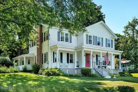 963 Route 144, Hannacroix, NY 12087