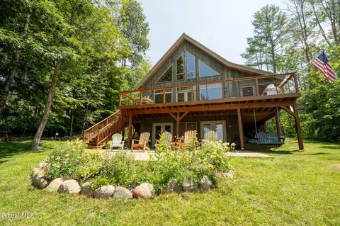 2 Edgewater Ter, Northville, NY 12134