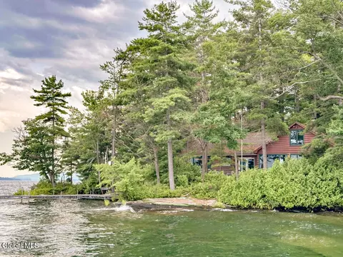 4 Oahu Is, Bolton Landing, NY 12814