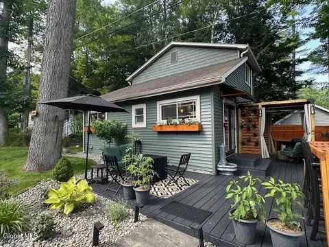19 Smokey Bear Ln, Lake George, NY 12845