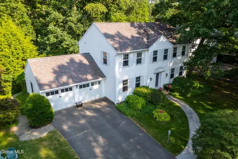 24 Placid Ln, Glenmont, NY 12077