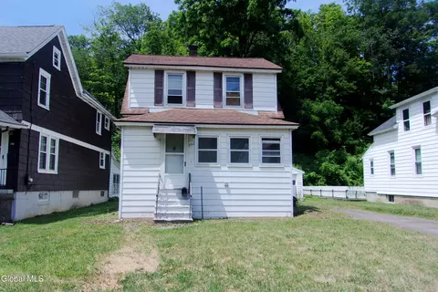 252 Florida Ave, Amsterdam, NY 12010