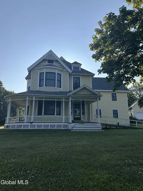 951 Gifford Rd, Johnsonville, NY 12094
