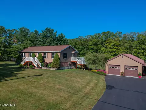 175 Gifford Rd, Greenville, NY 12083