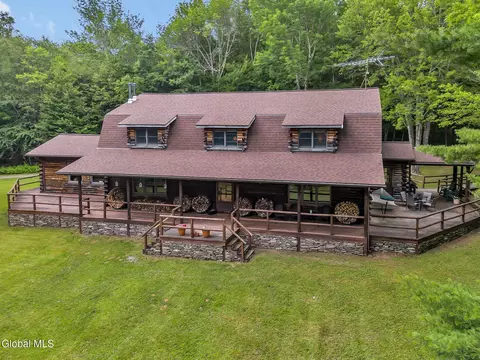 493-495 Odell Lake Rd, Harpersfield, NY 13788