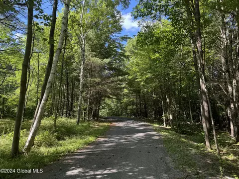 564 Valley Woods Rd, Bolton Landing, NY 12814