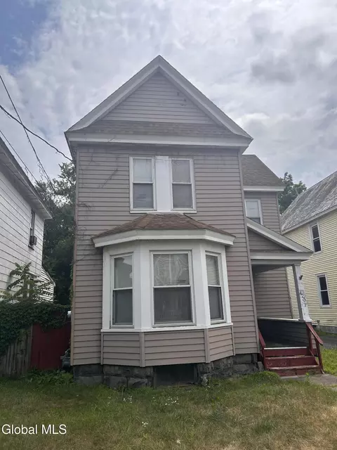 425 Third St, Schenectady, NY 12306 photo 4