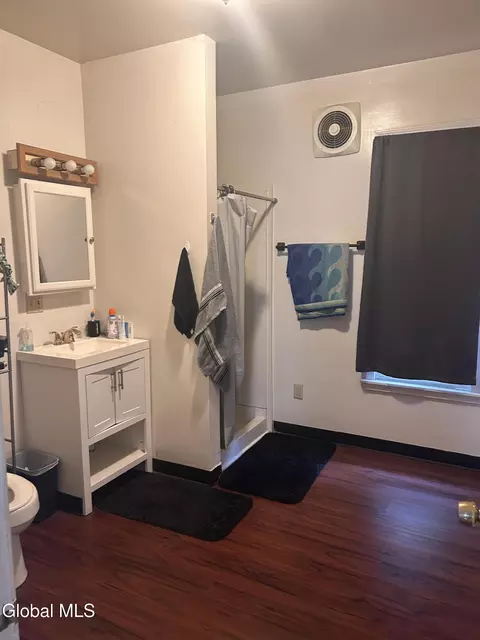 425 Third St, Schenectady, NY 12306 photo 12