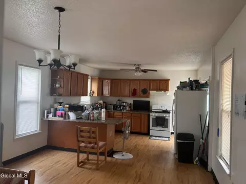 425 Third St, Schenectady, NY 12306 photo 15