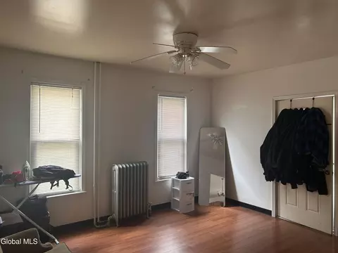425 Third St, Schenectady, NY 12306 photo 10