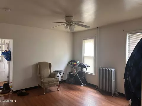 425 Third St, Schenectady, NY 12306 photo 9