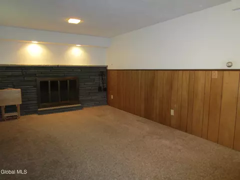 676 Pearse Rd, Schenectady, NY 12309 photo 54
