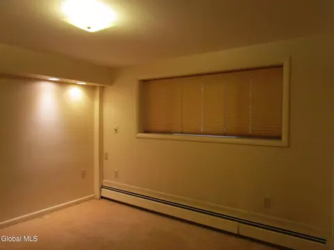 676 Pearse Rd, Schenectady, NY 12309 photo 52