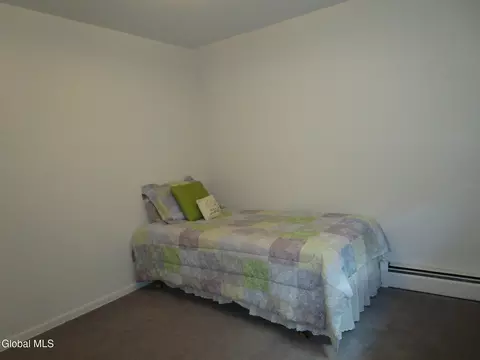 676 Pearse Rd, Schenectady, NY 12309 photo 36