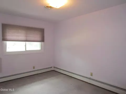 676 Pearse Rd, Schenectady, NY 12309 photo 38