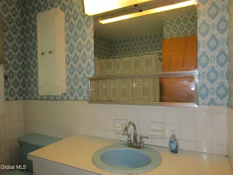 676 Pearse Rd, Schenectady, NY 12309 photo 45