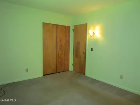 676 Pearse Rd, Schenectady, NY 12309 photo 43